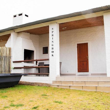 Desert Wind Private Guest And Game Farm Montagu Bagian luar foto