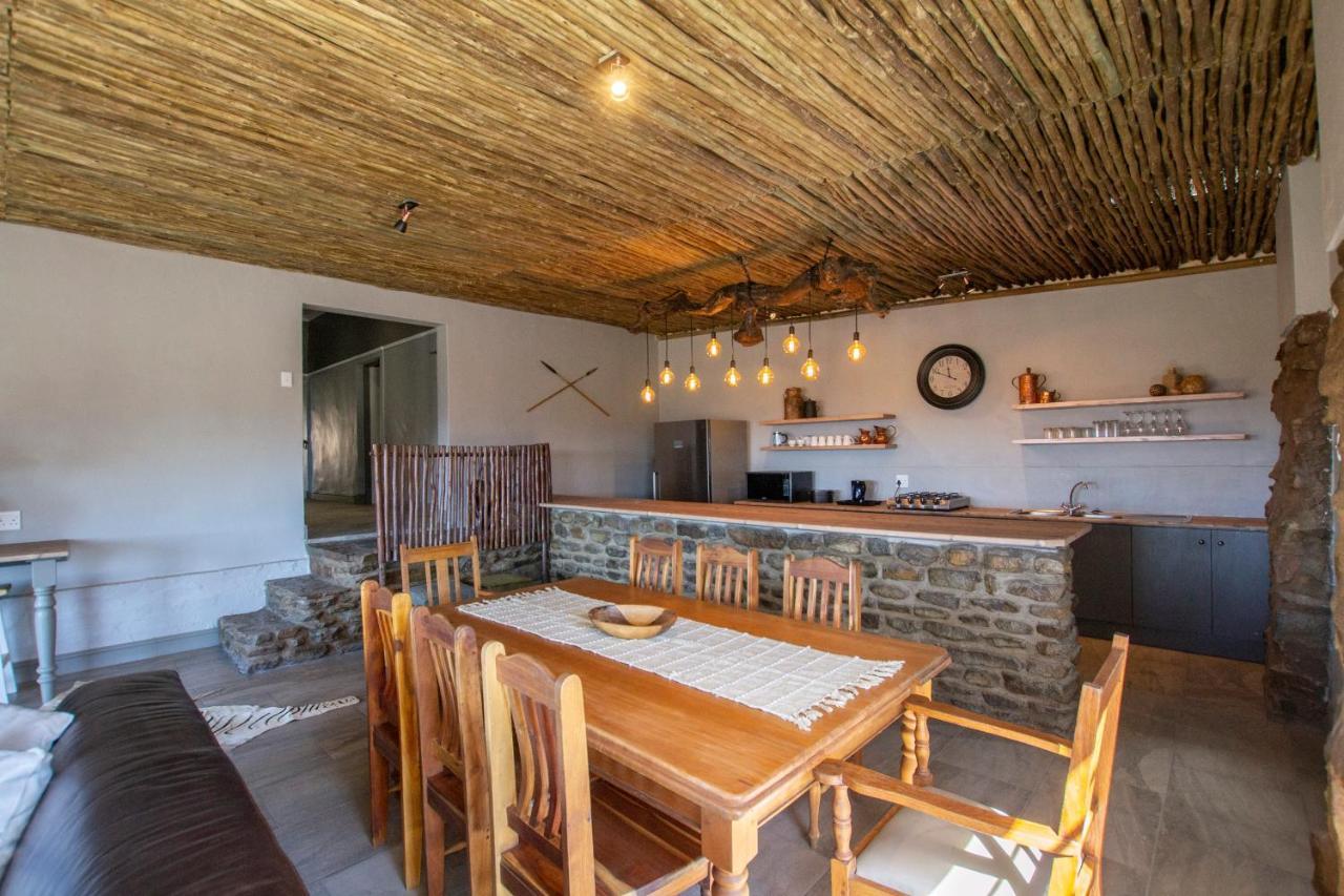Desert Wind Private Guest And Game Farm Montagu Bagian luar foto