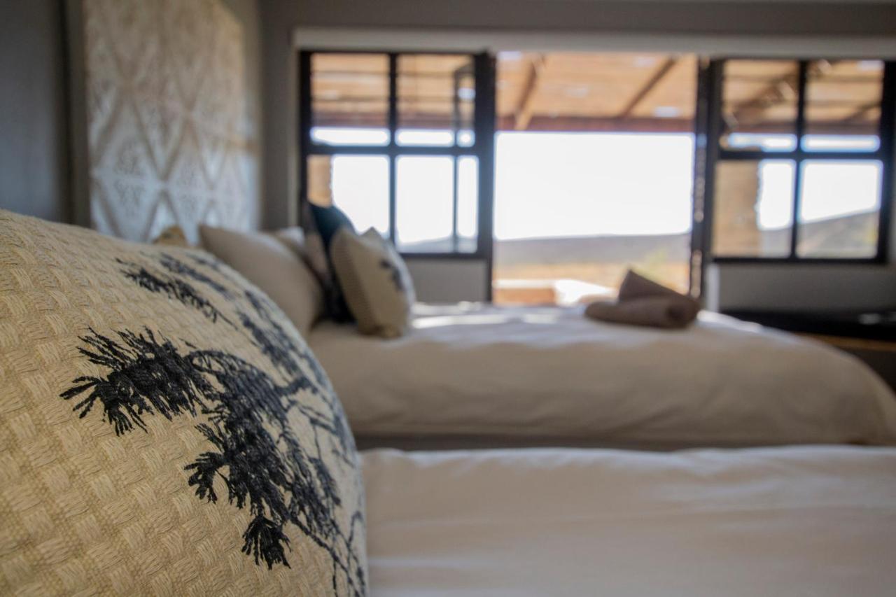 Desert Wind Private Guest And Game Farm Montagu Bagian luar foto