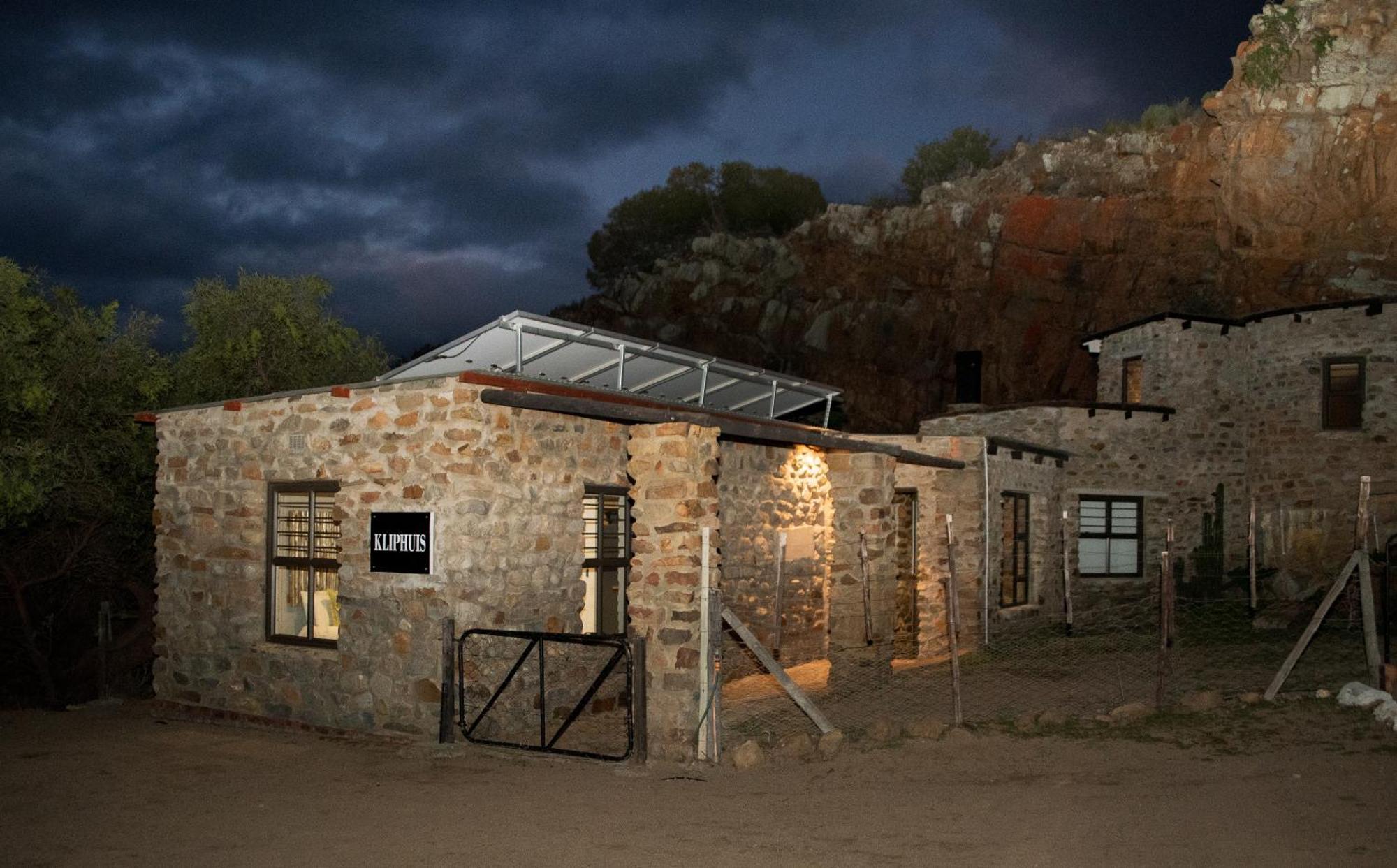 Desert Wind Private Guest And Game Farm Montagu Bagian luar foto