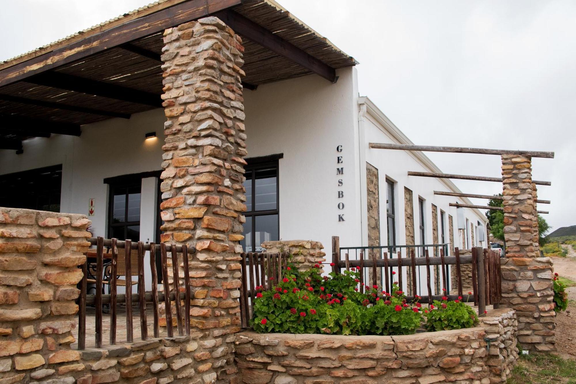 Desert Wind Private Guest And Game Farm Montagu Bagian luar foto