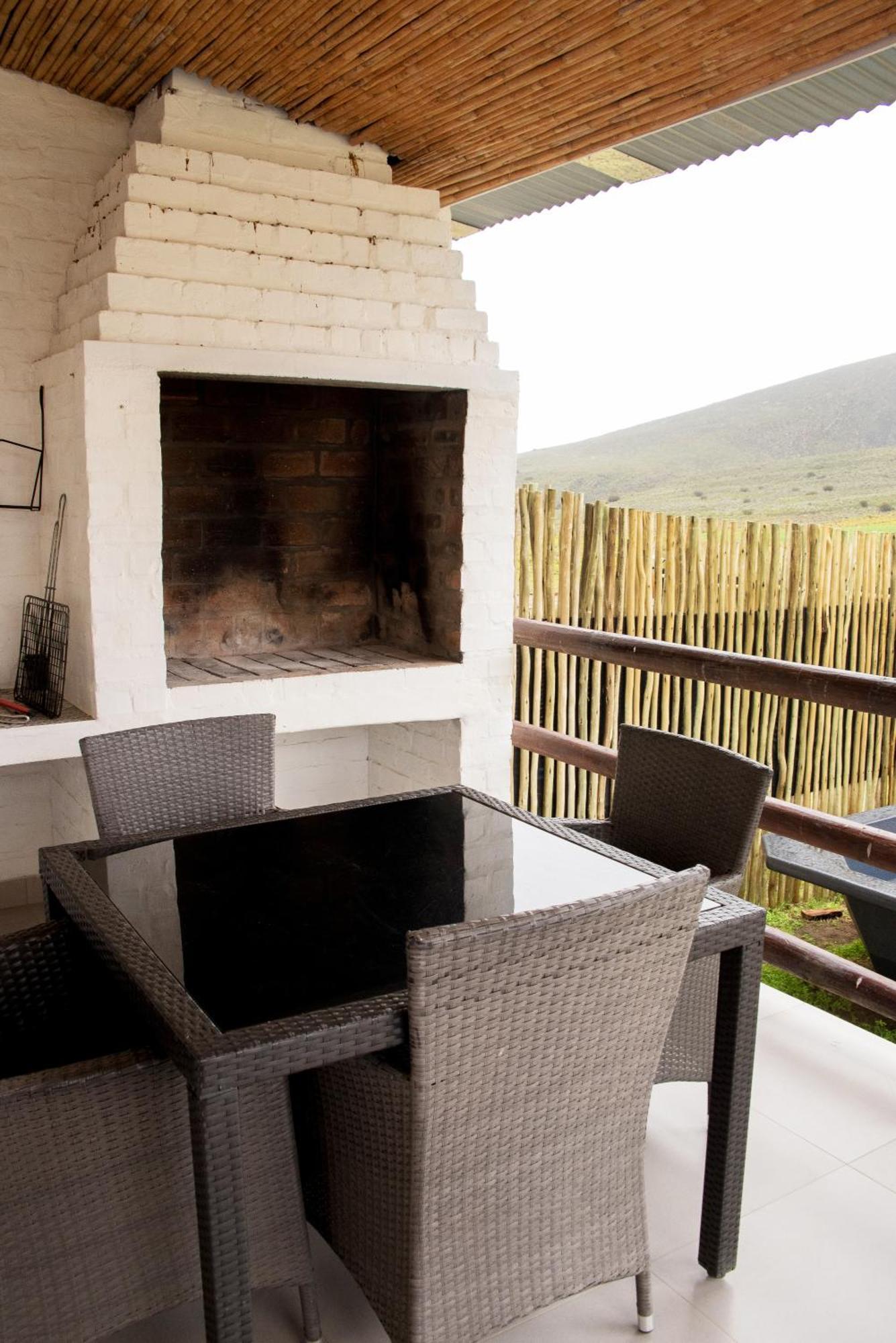 Desert Wind Private Guest And Game Farm Montagu Bagian luar foto
